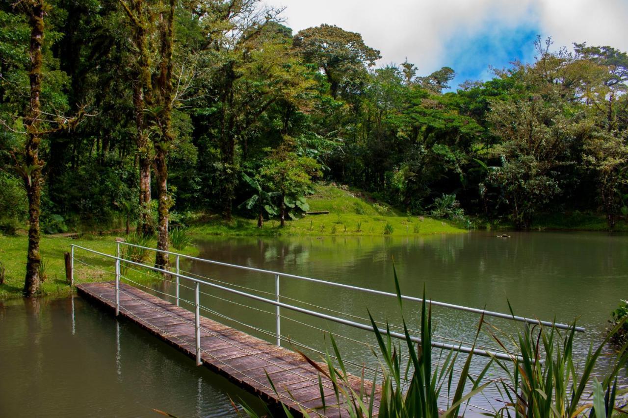 Burbi Lake Lodge Monteverde Exterior photo
