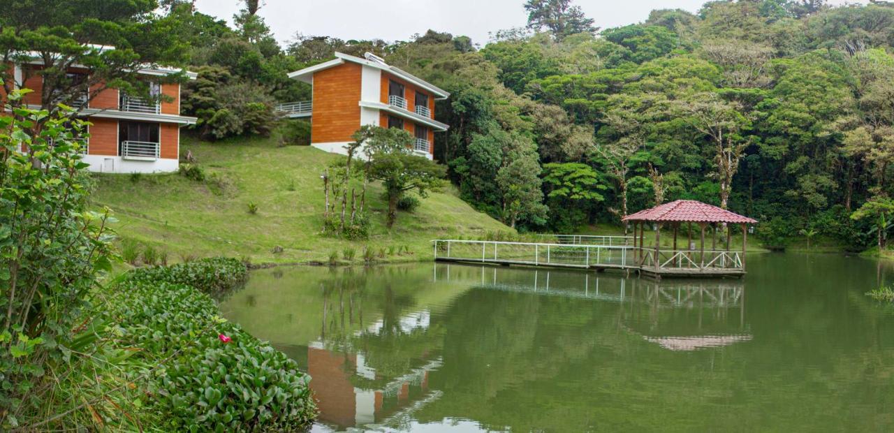Burbi Lake Lodge Monteverde Exterior photo