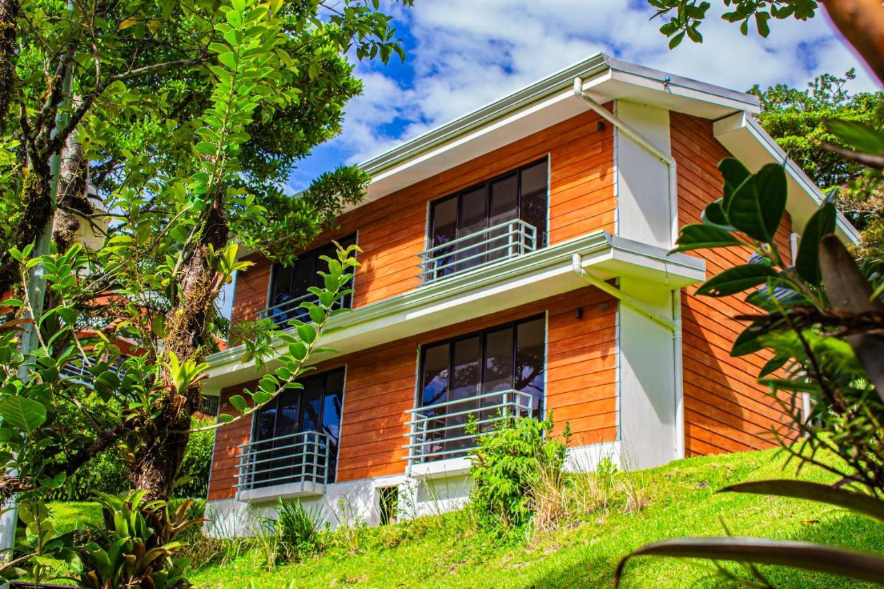Burbi Lake Lodge Monteverde Exterior photo